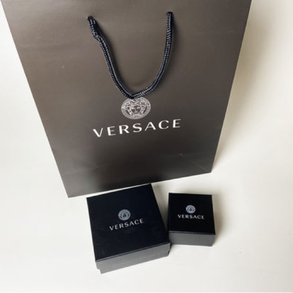 Versace Greek Key Design Ring - Picture 5 of 6